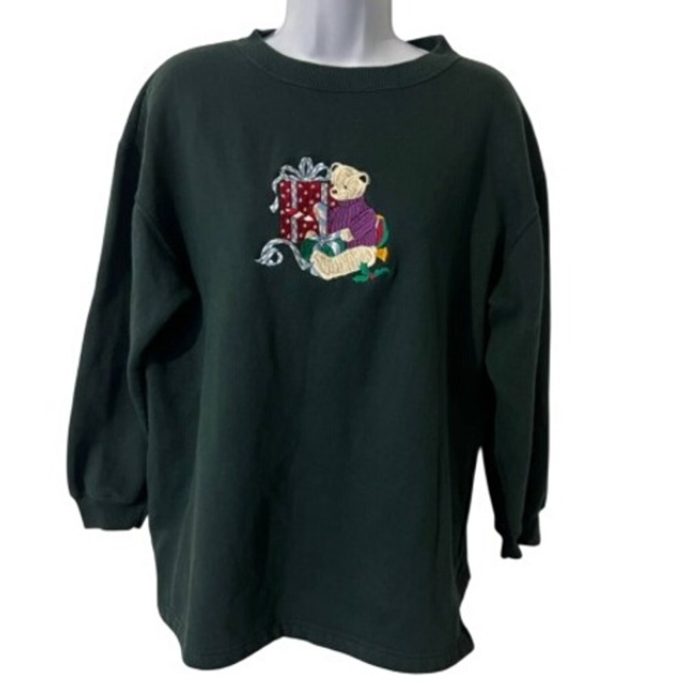 Vintage Casual Corner & Co. Christmas Sweatshirt Green Embroidered Grannycore